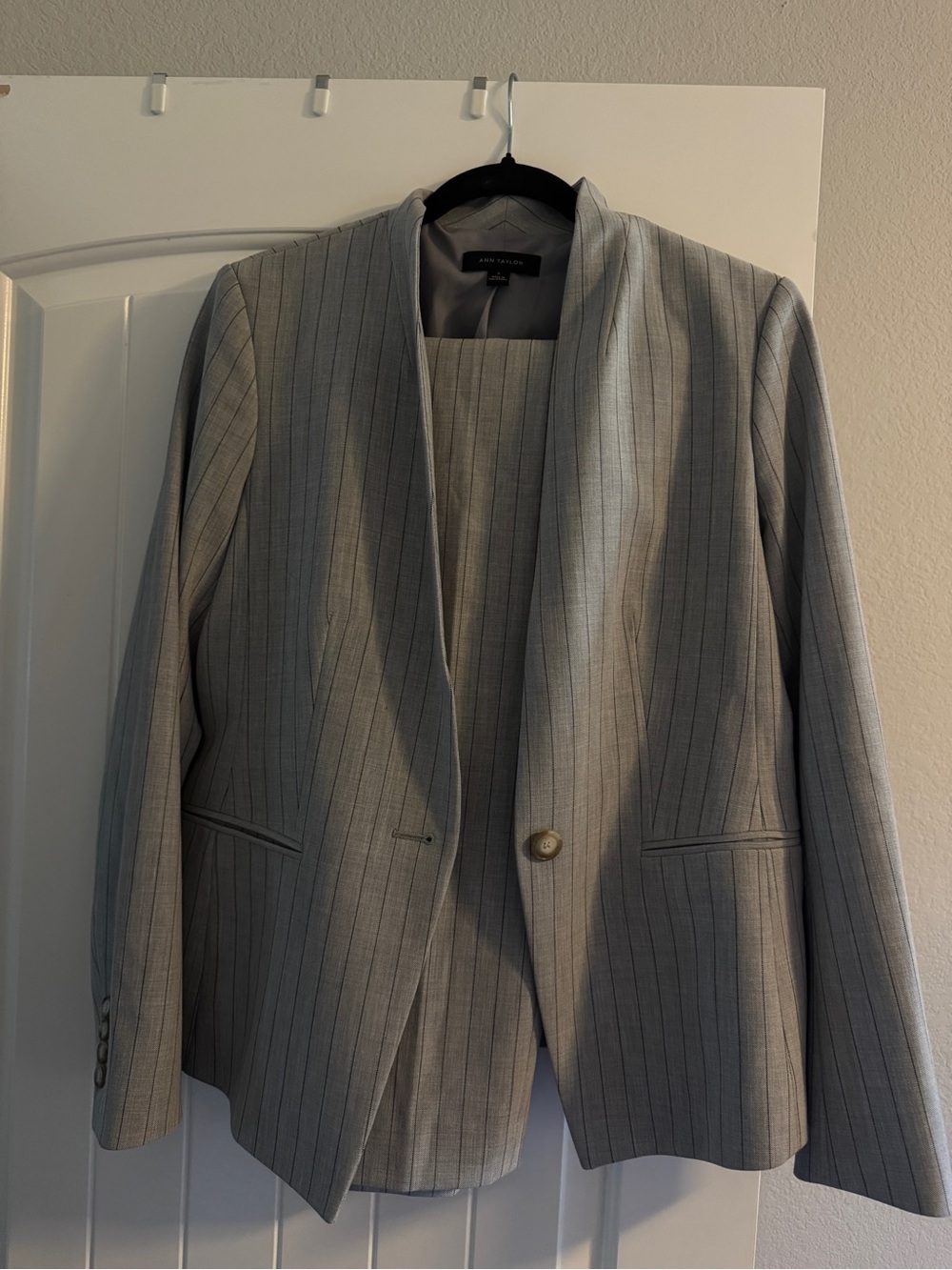 Ann Taylor Pinstripe Women's Blazer & Pants